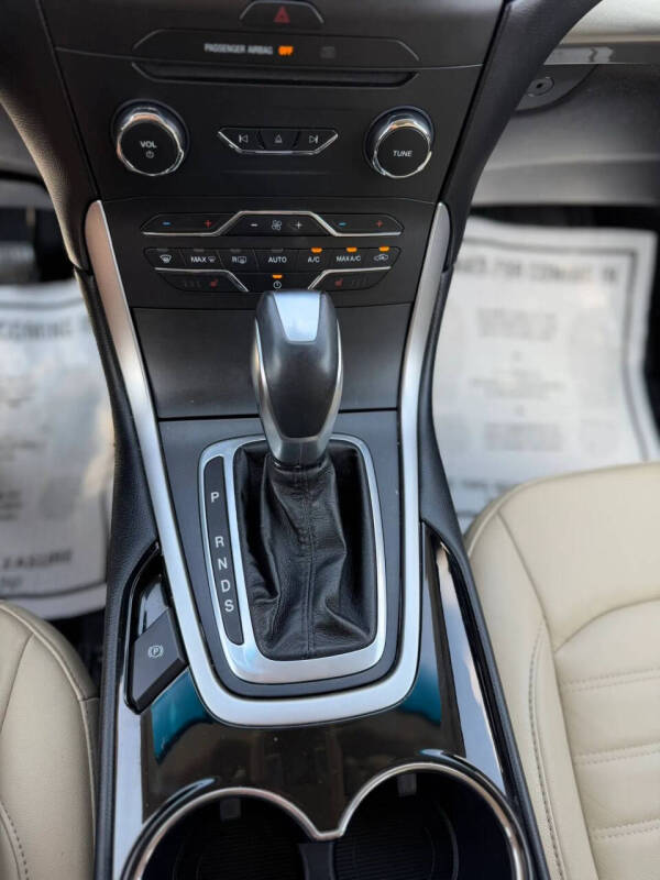 2017 Ford Edge SEL