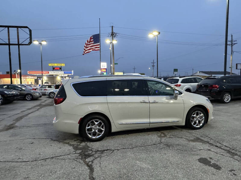 2020 Chrysler Pacifica Limited