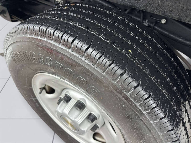 2024 Chevrolet Express 2500