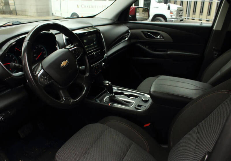 2018 Chevrolet Traverse LT Cloth