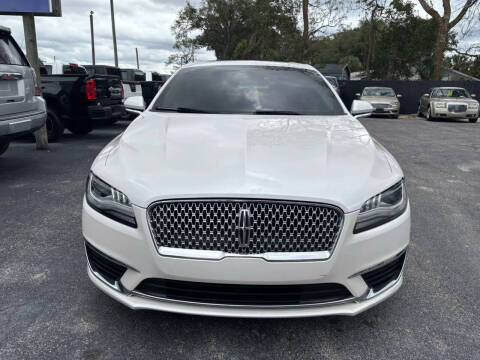 2018 Lincoln MKZ Select