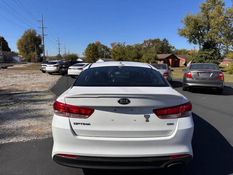 2016 Kia Optima LX Turbo