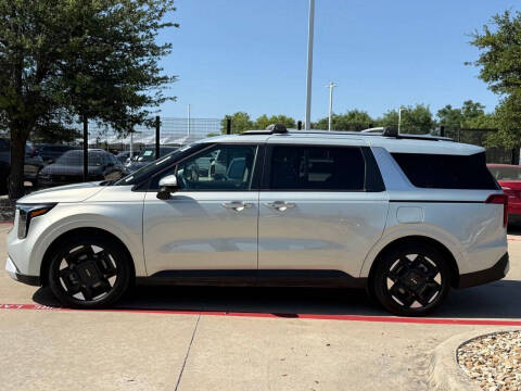 2025 Kia Carnival EX