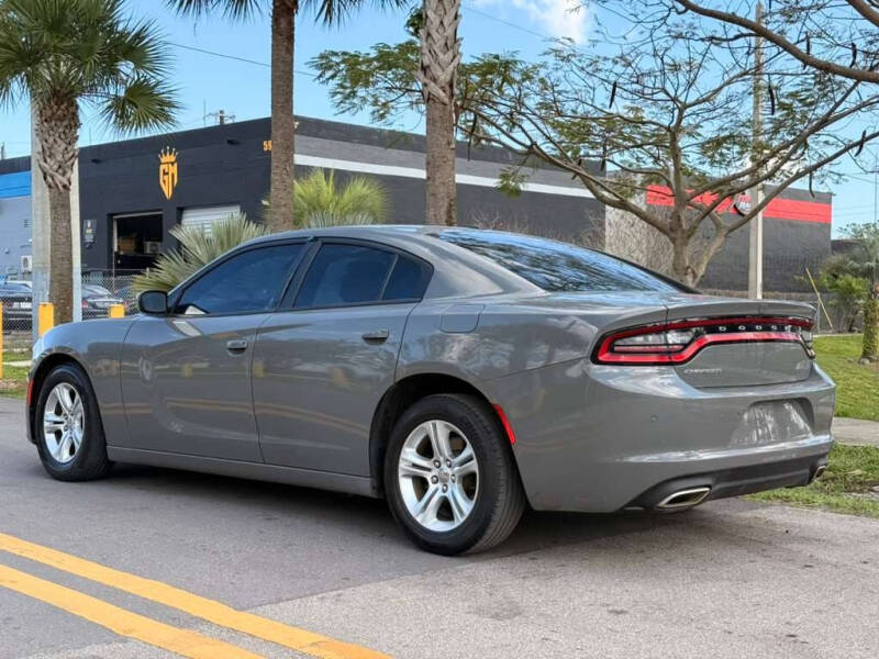 2019 Dodge Charger SXT