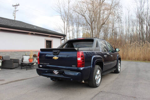 2012 Chevrolet Avalanche LTZ