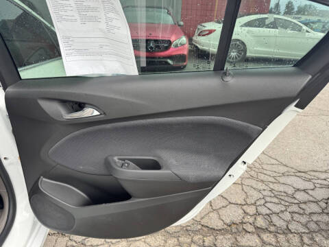 2016 Chevrolet Cruze LS Auto