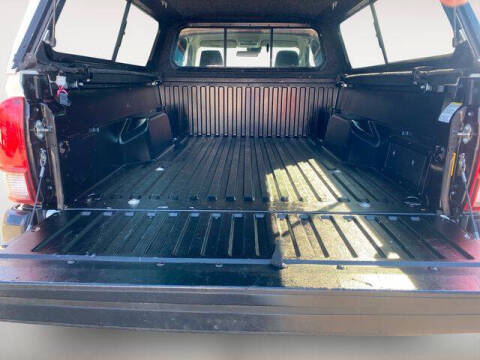 2019 Toyota Tacoma SR