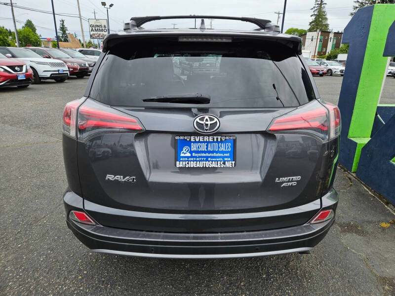 2017 Toyota RAV4 Limited