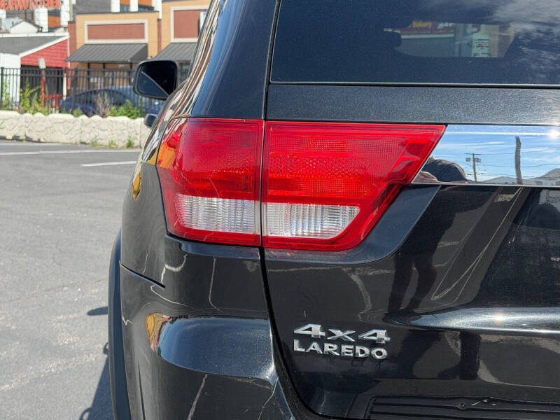2012 Jeep Grand Cherokee Laredo