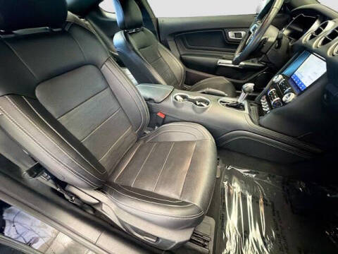 2021 Ford Mustang EcoBoost Premium