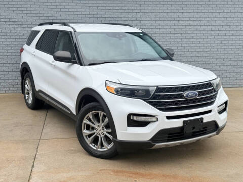 2021 Ford Explorer XLT Photo