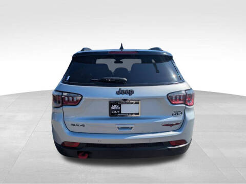 2024 Jeep Compass Trailhawk