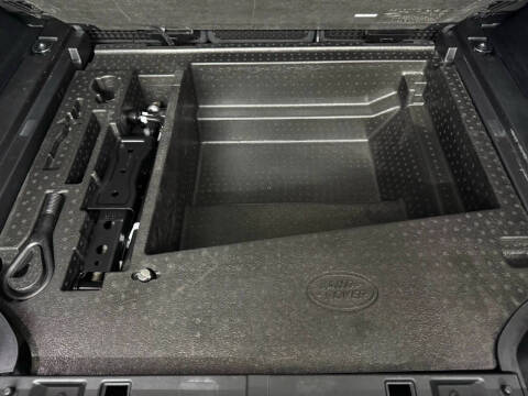 2022 Land Rover Defender 110 S