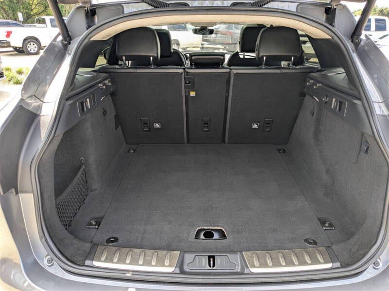 2020 Jaguar F-PACE Checkered Flag Limited Edition