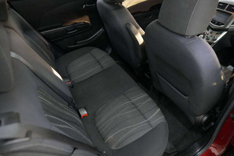 2016 Chevrolet Sonic LT Auto