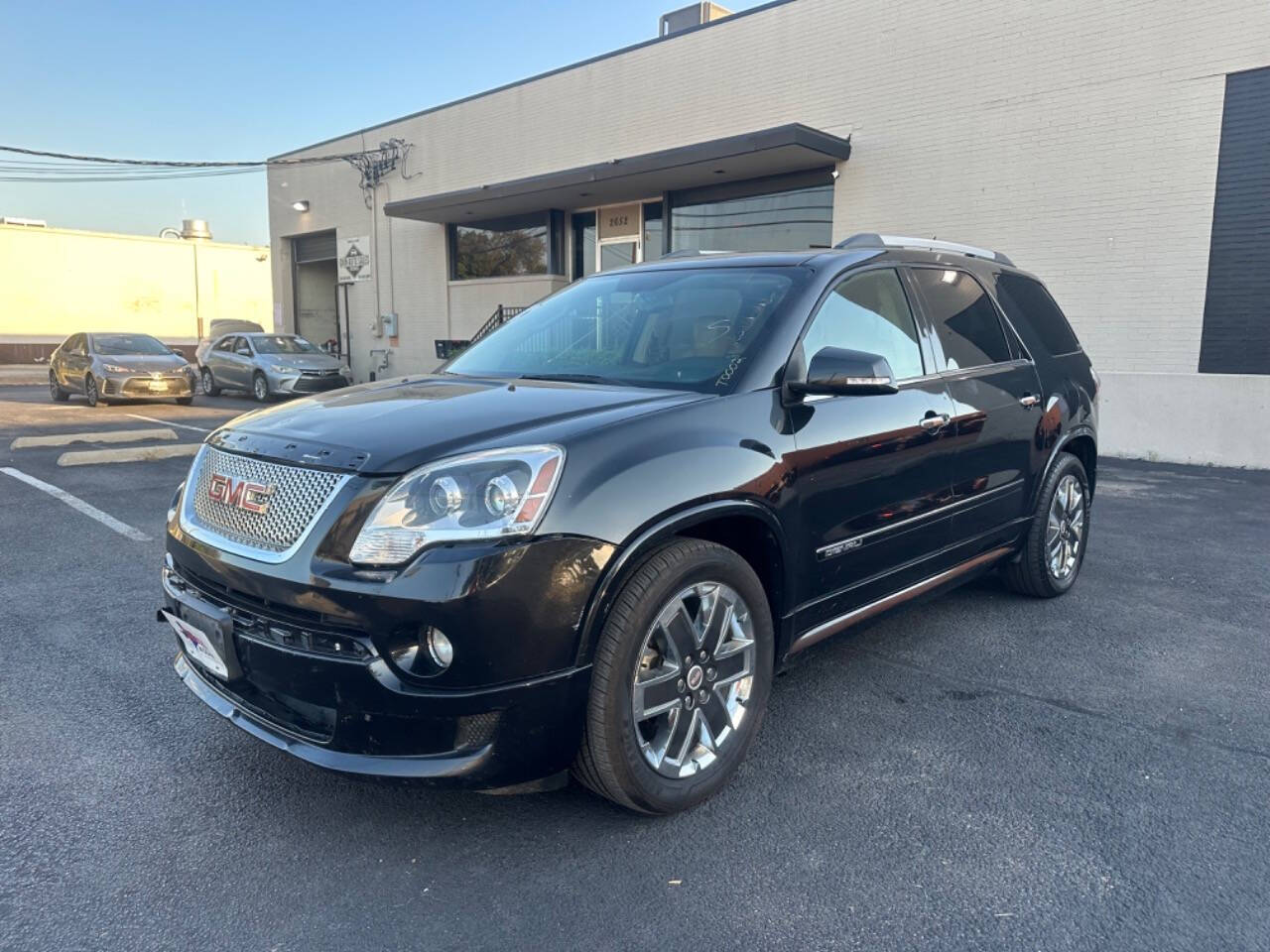 2012 GMC Acadia for sale at Sarenco Auto Inc in Dallas, TX