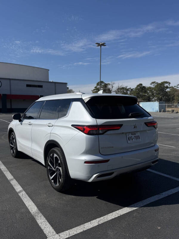2023 Mitsubishi Outlander SEL
