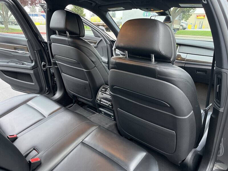 2013 BMW 7 Series 750i