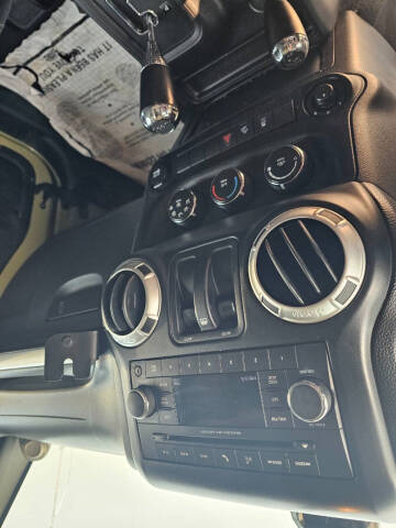 2013 Jeep Wrangler Freedom Edition