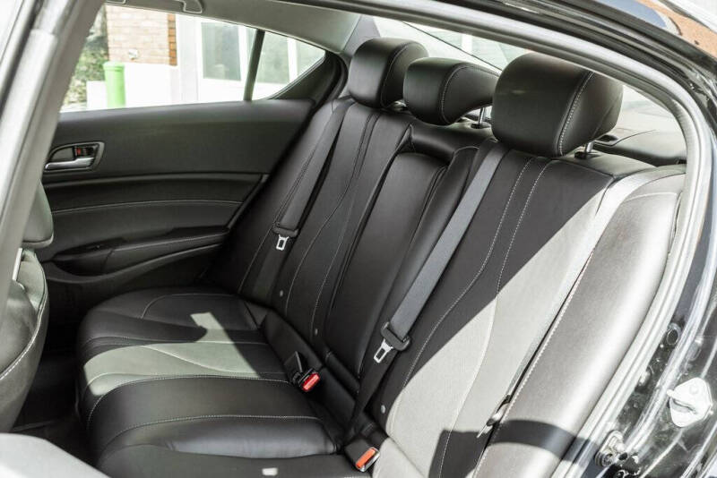 2022 Acura ILX w/Premium