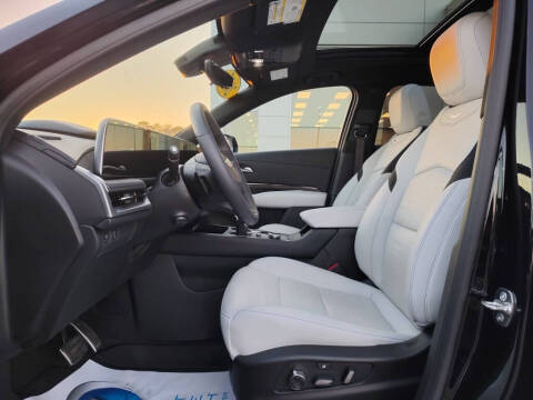 2025 Cadillac XT4 Sport