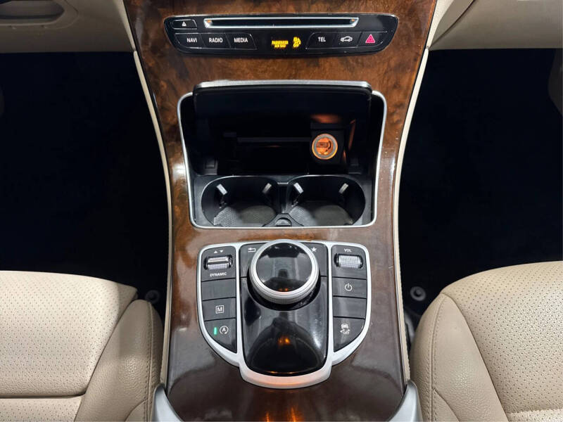 2019 Mercedes-Benz GLC GLC 300