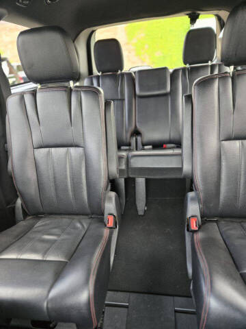 2014 Dodge Grand Caravan R/T