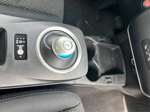 2015 Nissan LEAF