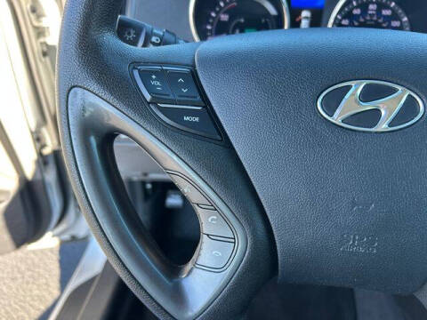 2013 Hyundai Sonata Hybrid