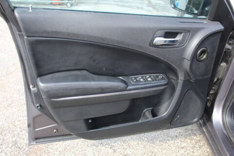 2013 Dodge Charger SE