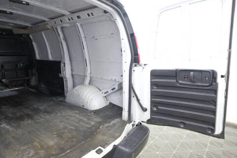 2021 Chevrolet Express 2500