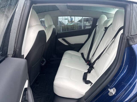 2019 Tesla Model 3 Standard Range Plus