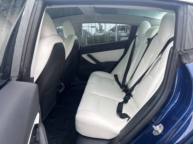 2019 Tesla Model 3 Standard Range Plus