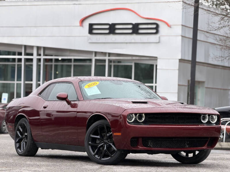 2020 Dodge Challenger SXT's photo