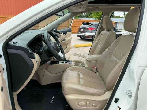 2017 Nissan Rogue SL