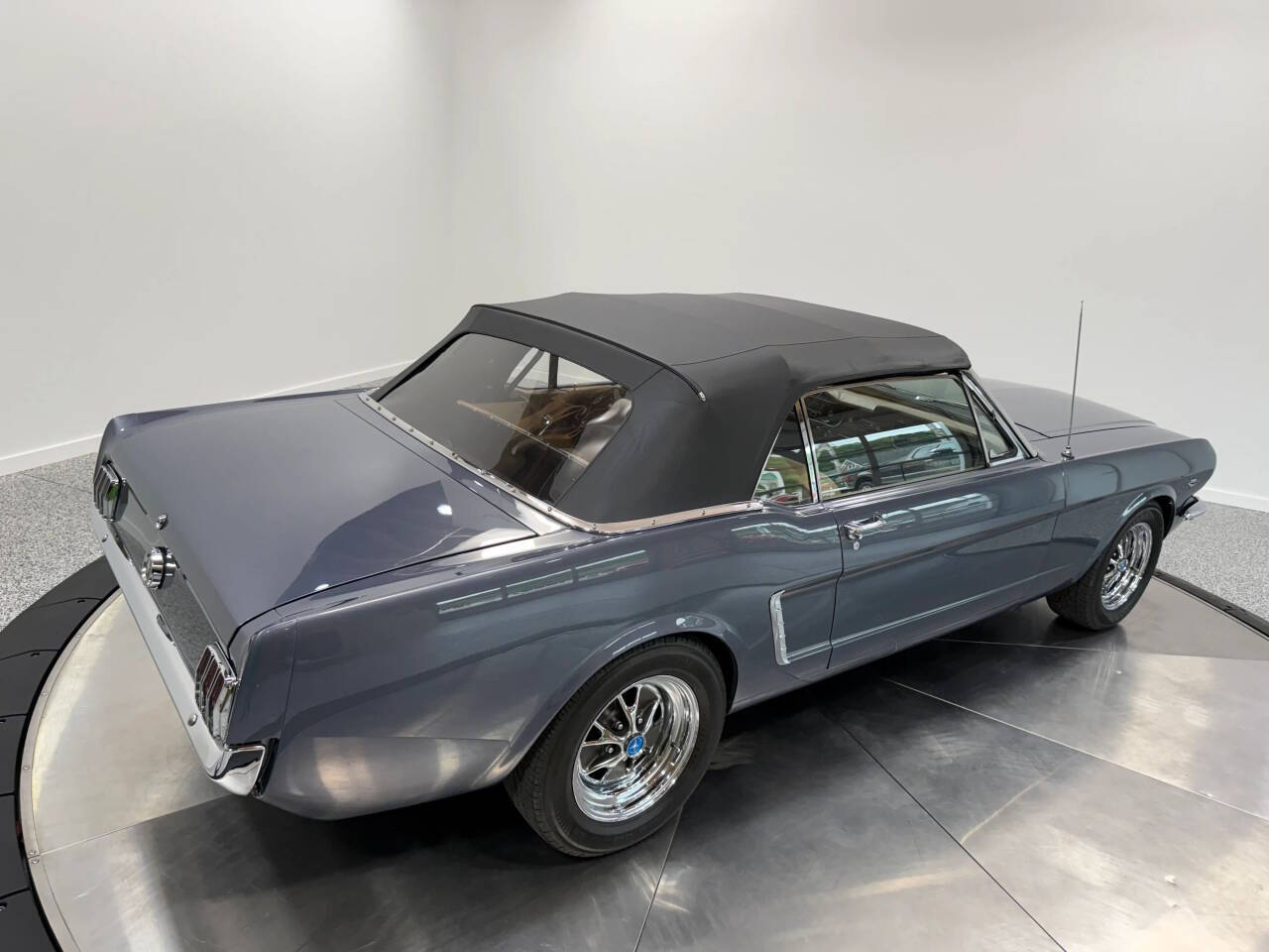 1965 Ford Mustang 20