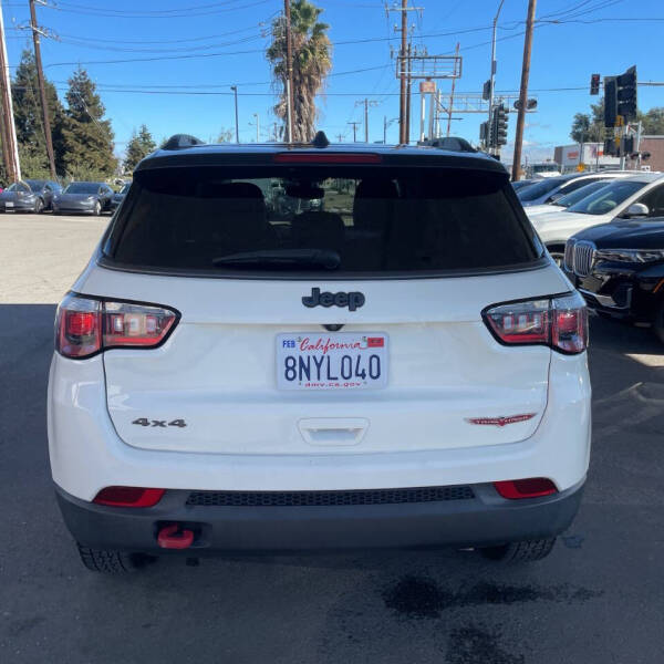 2020 Jeep Compass Trailhawk