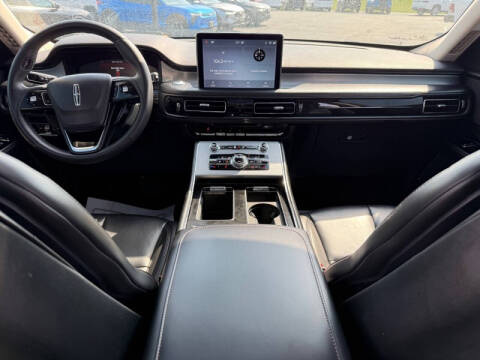 2022 Lincoln Aviator Standard