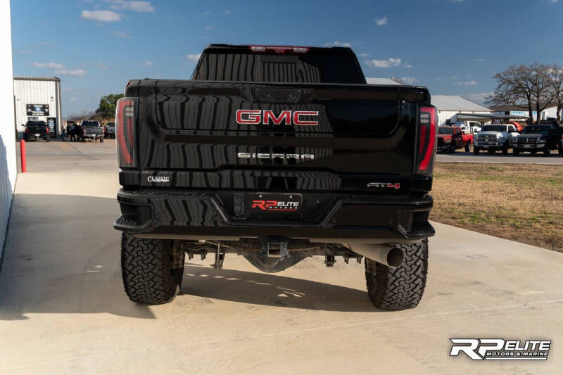 2024 GMC Sierra 2500HD AT4