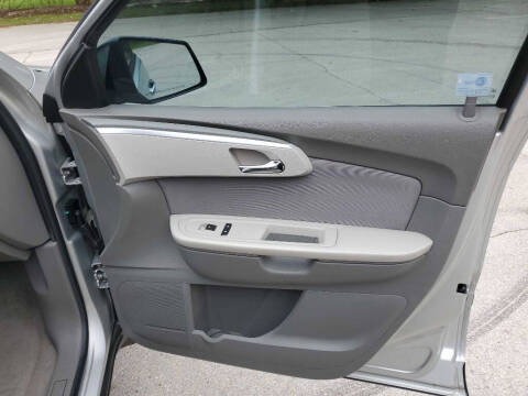 2011 Chevrolet Traverse LS