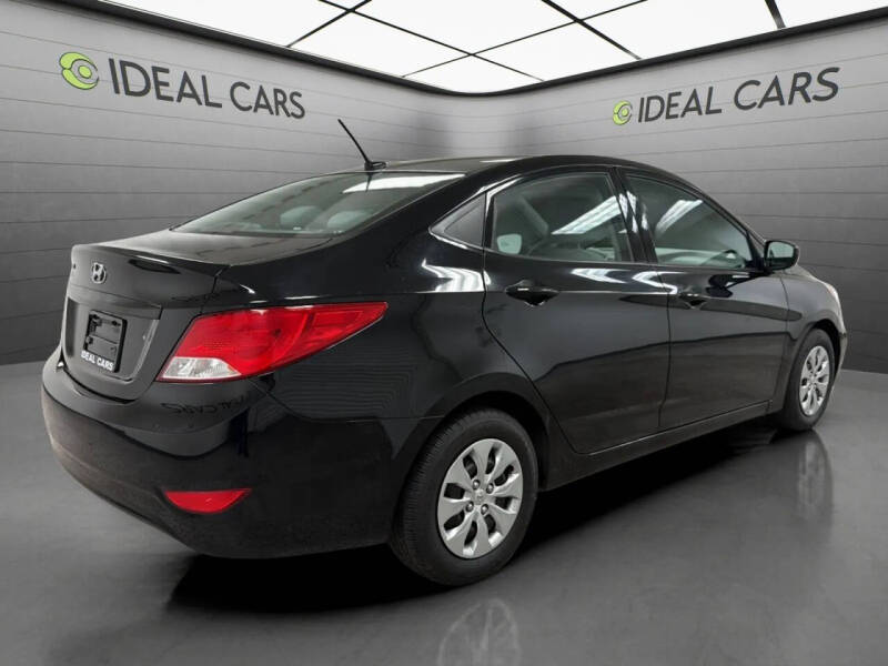 2017 Hyundai Accent