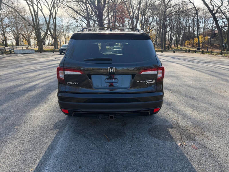 2021 Honda Pilot Black Edition
