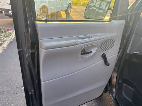 2001 Ford E-Series E-250