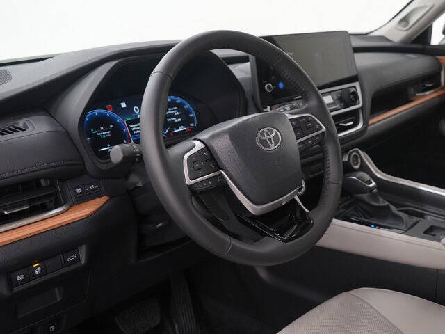 2025 Toyota Grand Highlander Limited