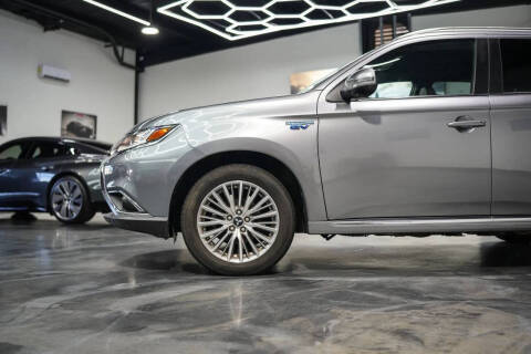 2022 Mitsubishi Outlander PHEV
