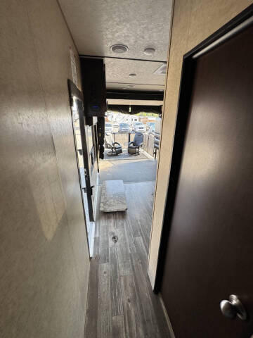 2018 Forest River XLR Boost M-27QB