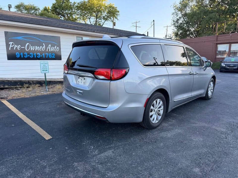 2018 Chrysler Pacifica Touring L
