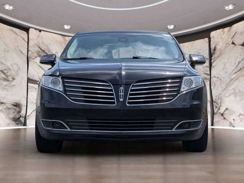 2019 Lincoln MKT Reserve