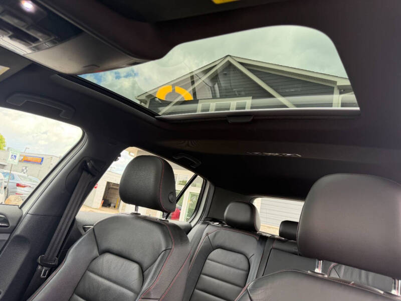 2016 Volkswagen Golf GTI SE