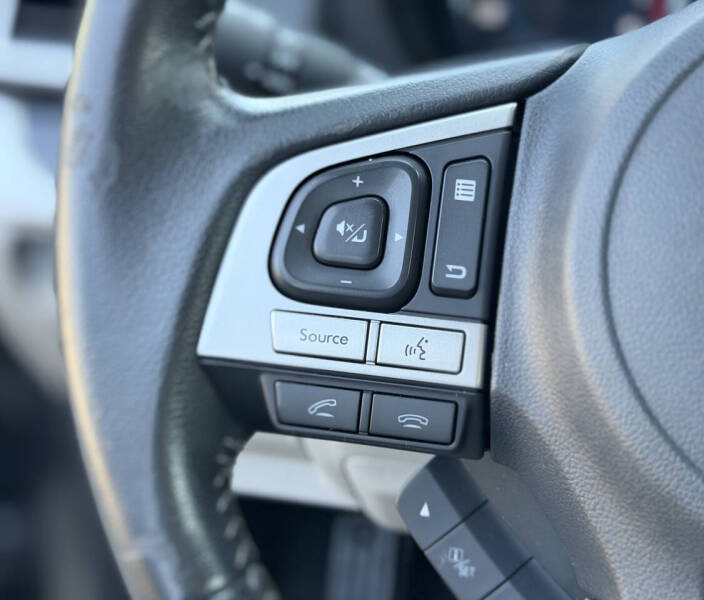 2017 Subaru Forester 2.5i Limited